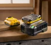 Зарядний пристрій та 2 акумулятора 18В STANLEY FATMAX SFMCB12D2 - 4