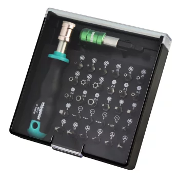 Набір бит 32од пластик.кейс