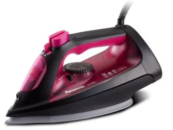 Праска PANASONIC, 2300Вт, 300мл, постійна пара - 30гр, керам. підошва, червоний