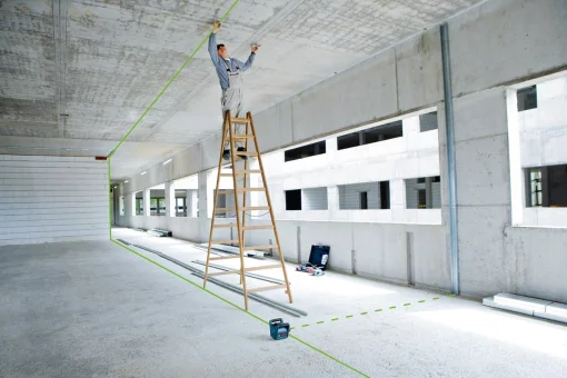 Нівелір лазерний ротаційний Bosch Professional GRL 300 HVG до 300м ±0.1мм/м зелений промінь 150/300/600об/хв тримач WM4 IP54 1.8кг зелений промінь кейс приймач LR1 пульт RC1 АКБ ЗП мішень