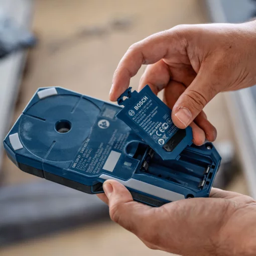 Детектор акумуляторний Bosch Professional GMS 120-27, до 120мм, 2ААх1.5В, IP54, чохол, 0.24кг