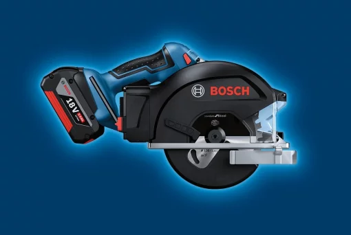 Пила дискова акумуляторна Bosch Professional GKM 18V-50 2х18В 5А·год 136мм 4250об/хв 2.2кг