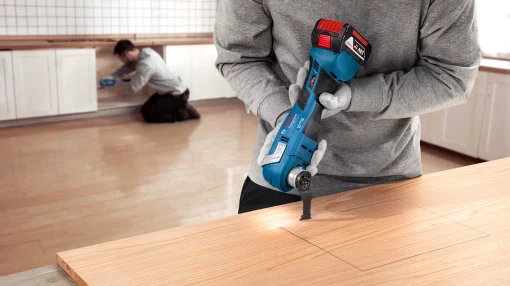 Багатофункціональний інструмент акумуляторний реноватор Bosch Professional GOP 185-LI SOLO 18.0 V 20000об/хв 1.2кг без АКБ та ЗП