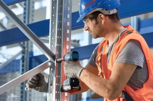 Гайковерт ударний акумуляторний Bosch Professional GDX 18V-200 C 18В 200Нм 3400об/хв М4-М14 1.2кг без АКБ та ЗП