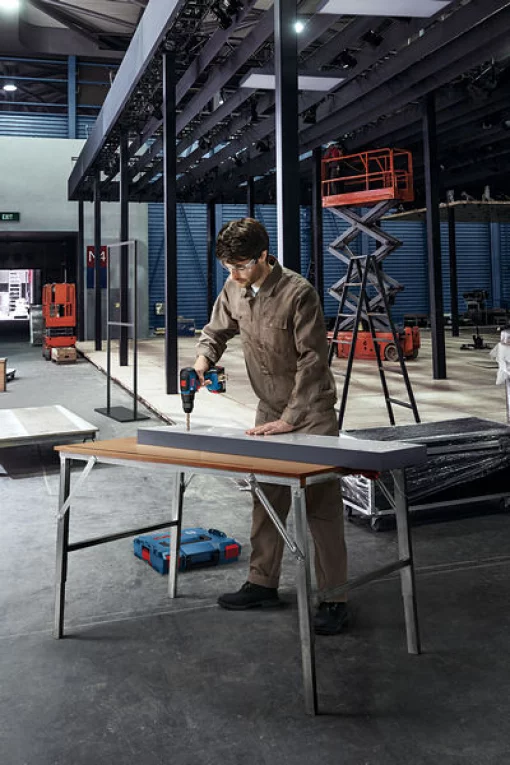 Шурупокрут-дриль акумуляторний Bosch Professional GSR 18 V-50 18В 2x2А·год 50Нм 460·1800об/хв 1кг