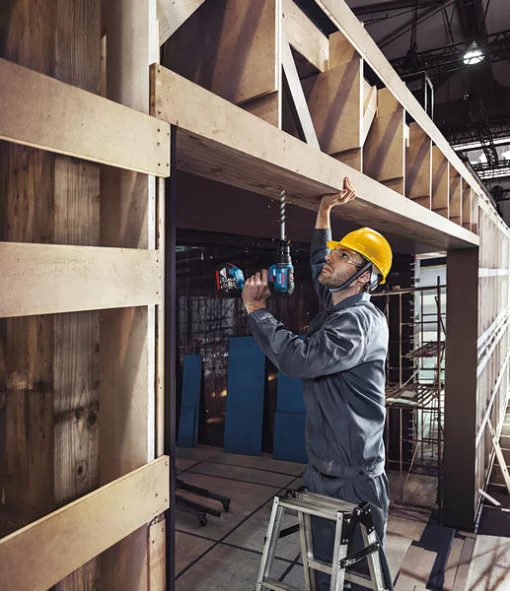 Шурупокрут-дриль акумуляторний Bosch Professional GSR 18 V-50 18В 2x2А·год 50Нм 460·1800об/хв 1кг