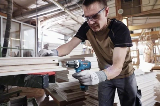 Шурупокрут-дриль акумуляторний Bosch Professional GSR 12V-35 12В 2x3.0А·год 35Нм 460·1750об/хв кейс ЗП 0.75кг