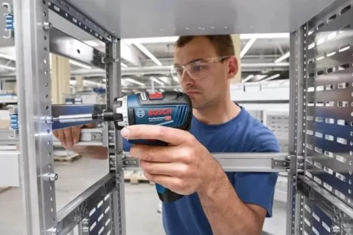 Шурупокрут-дриль акумуляторний Bosch Professional GSR 12V-35 HX 12В 2х3.0А·год 20·35Нм 460·1750об/хв 0.57кг