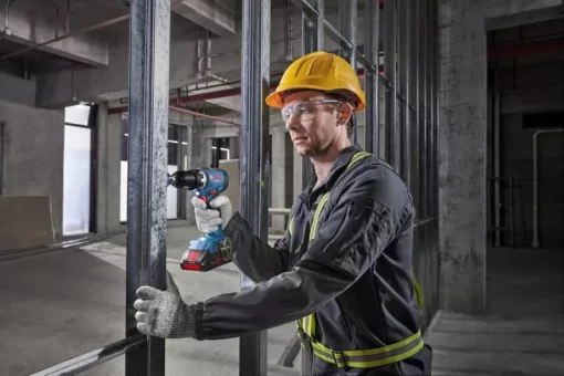 Шурупокрут-дриль акумуляторний Bosch Professional GSR 18V-65 18В 2х5А·год 21·55Нм 0-550·0-2100об/хв ЗП GAL18V-40 1.06кг