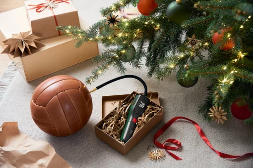 Компресор автомобільний акумуляторний Bosch EasyPump, 3.6 В, 3 Ач, 10.3 бар, 10 л/хв, 0.4кг