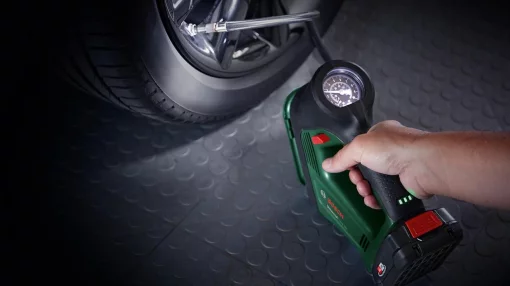 Компресор автомобільний акумуляторний Bosch UniversalPump, 18В, без АКБ та ЗП