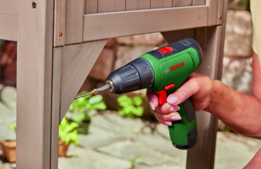 Шурупокрут-дриль акумуляторний Bosch EasyDrill 1200 12В 2х1.5А·год 30Нм 0-400·1500об/хв 0.94кг набір свердл і біт кейс