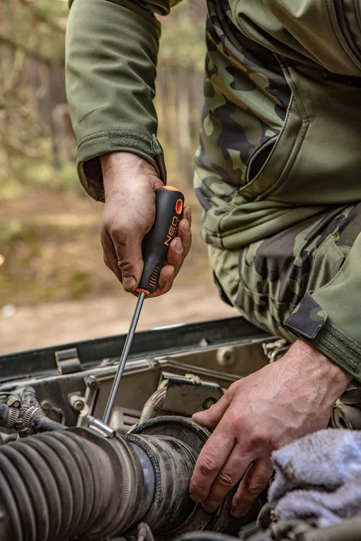 Викрутка Neo Tools хрестова, PH2x200мм, сталь S2