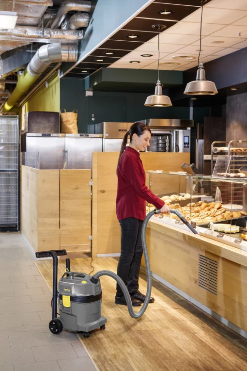 Пилосос професійний Karcher NT 22/1 Ap 1300Вт 249мБар контейнер 22л 5.7кг