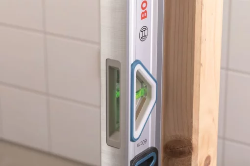 Рівень Bosch Professional 60см, 3 капсули, алюмінієвий корпус, отвори для руки