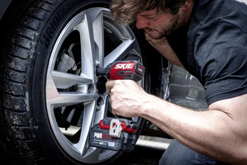 Гайковерт ударний SKIL 3265 CA Compact 20В 1х5А·год 250Нм 2850об/хв 0.9кг