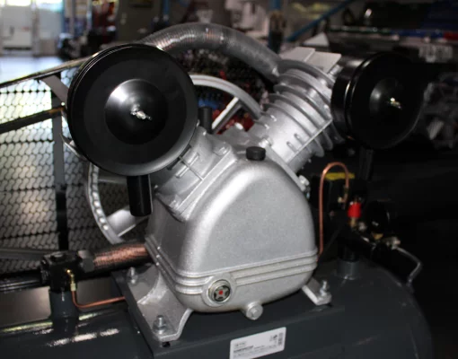 Компресор рес-120л 800/670л/хв 5,5кВт 10бар 380В 2 циліндри V-под.