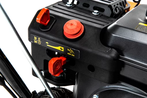 Підмітальна машина бенз. SW600, 6к.с., ширина щітки 600мм, діаметр 345мм, 5вперед/2назад