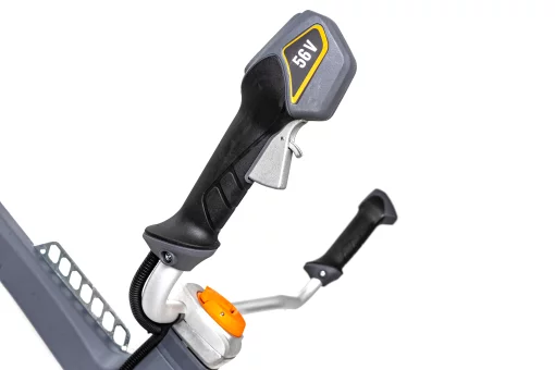 Кущоріз акум. BC56/1800BL KIT, 56В, ширина косіння 25/42см, ніж + косильна головка, акум. 4А*год + зарядний пристрій