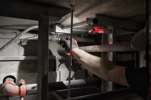 Ліхтар світлодіодний акумуляторний кишеньковий MILWAUKEE, L4 PWL-201