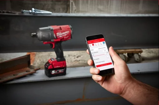 Гайкокрут високомоментний MILWAUKEE 3/4 дюйма(2034Нм) M18 FUEL ONEFHIWF34-502X ONE-KEY (+ заряд.прис, 2 акум.X 5Аг, HD кейс)