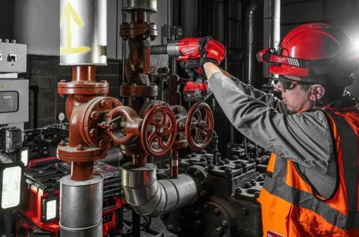 Гайкокрут високомоментний MILWAUKEE 3/4 дюйма(2034Нм) M18 FUEL ONEFHIWF34-502X ONE-KEY (+ заряд.прис, 2 акум.X 5Аг, HD кейс)