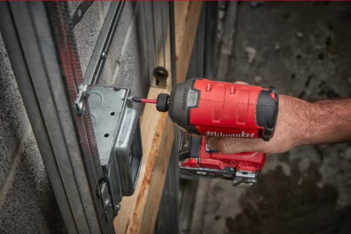 Винтоверт акумуляторний гідравлічний 1/4'' HEX MILWAUKEE, M18 FUEL FQID-502X, 50Нм (+ заряд. устройство, 2 аккум.Х 5Ач, кейс)