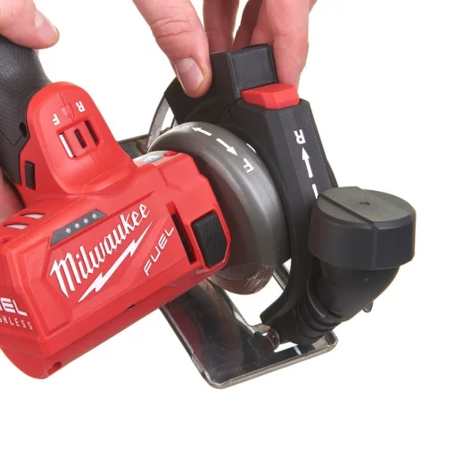 Субкомпактна багатофункціональна відрізна машина MILWAUKEE M12 FCOT-422X FUEL 4933464619 (+ заряд.пристрій, 2 акум., HD кейс)