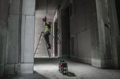 Нівелір лазерний 3D нівелір акумуляторний MILWAUKEE, M12 3PL-0C (кейс)