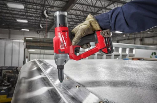 Заклепочник акумуляторний MILWAUKEE M18 ONEFPRT-0X, діаметр закл. 4,8-7,0мм (HD кейс)
