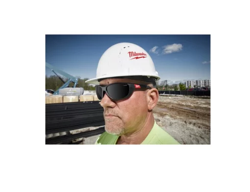 Окуляри захисні PREMIUM MILWAUKEE (затемнені, поляризовані) з м'якими вкладками