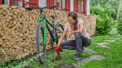 Компресор повітряний ручний Einhell CE-CC 18 Li - Solo, акумуляторний 18В PXC, до 12л/хв, 11бар, 0.76кг без АКБ та ЗП