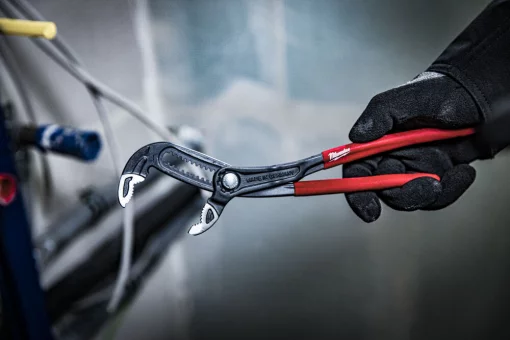 Ключ для водопровідних труб переставний MILWAUKEE, діаметр труб 45мм, 200мм