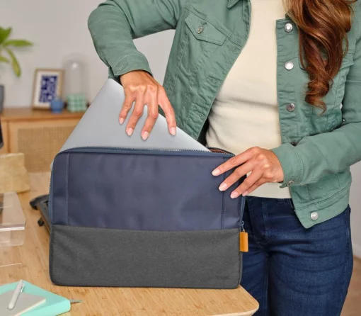 Чохол до ноутбука Trust Lisboa Sleeve 16”, синій