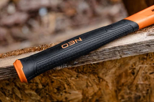 Молоток слюсарний Neo Tools Extrem 500г 32.5см руків'я скловолокно