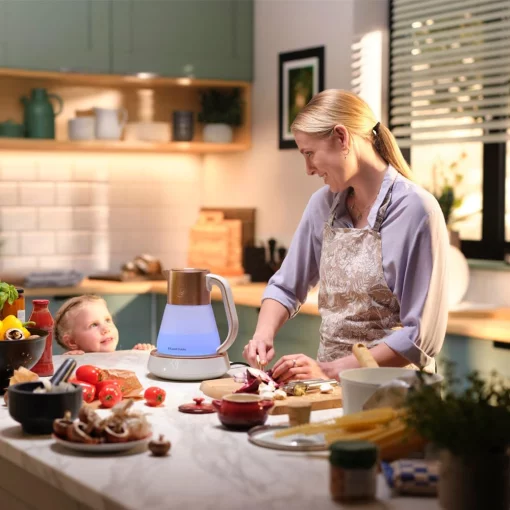 Електрочайник Russell Hobbs Calm, 1.7л, скло, біло-мідний