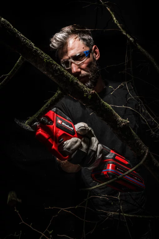 Секатор акумуляторний Einhell Professional GP-LS 18/28 Li BL - Solo PXC 18В товщ. 28/14мм сталь SK5 0.82кг без АКБ та ЗП