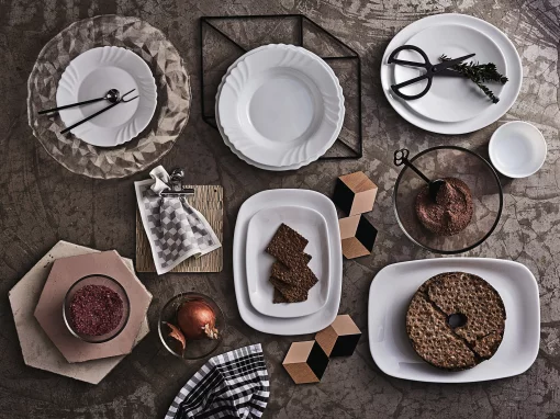 Тарілка обідня Bormioli Rocco Ebro, d25.5см, опалове скло, білий