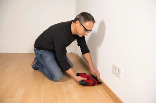 Степлер-цвяхозабивач акумуляторний Einhell TE-CN 18LI - Solo PXC 18В скоба 16-22/5.7мм цвяхи 15-32/1мм 20уд/хв 2.07кг без АКБ та ЗП