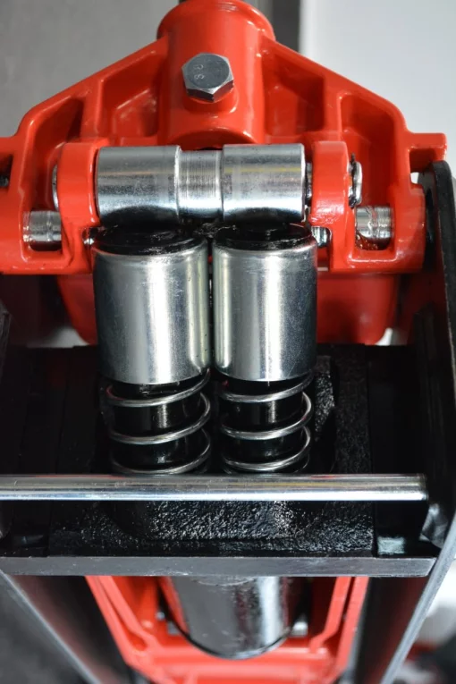 Професійний домкрат підкатний 3т низькопрофільний з подвійною помпою 85-500 мм LAUNCH LH-330