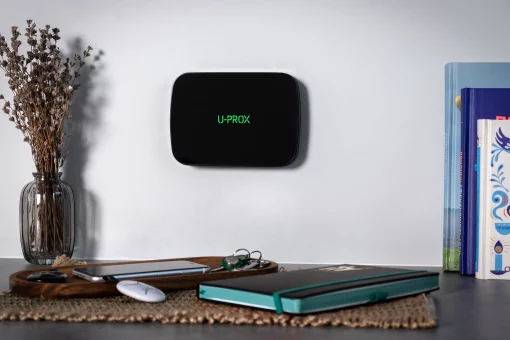Інтелектуальна централь U-Prox MPX LE Black, ethernet, wi-fi, 2 LTE, фотоверифікація, бездротова, чорний