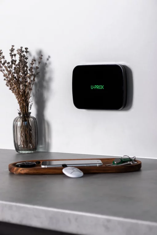Інтелектуальна централь U-Prox MPX LE Black, ethernet, wi-fi, 2 LTE, фотоверифікація, бездротова, чорний
