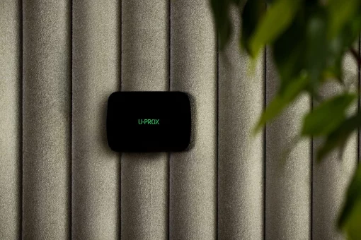 Інтелектуальна централь U-Prox MPX LE Black, ethernet, wi-fi, 2 LTE, фотоверифікація, бездротова, чорний