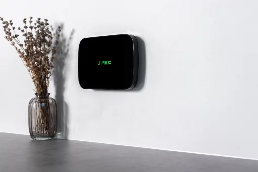 Інтелектуальна централь U-Prox MPX LE Black, ethernet, wi-fi, 2 LTE, фотоверифікація, бездротова, чорний