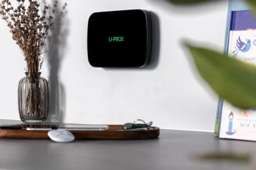 Інтелектуальна централь U-Prox MPX LE Black, ethernet, wi-fi, 2 LTE, фотоверифікація, бездротова, чорний