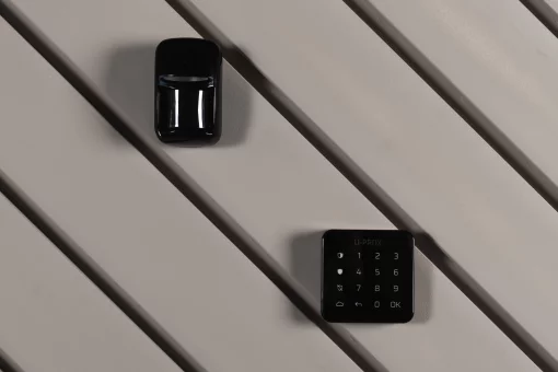 Датчик руху та розбиття скла типу "штора" U-Prox PIR Combi VB Black, бездротовий, чорний