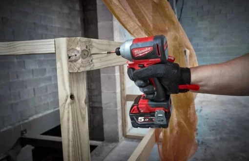 Гвинтоверт ударний акумуляторний Milwaukee M18 BLID2-0X 18В 180Нм 1700-3400об/хв кейс 1.7кг без АКБ та ЗП