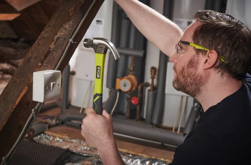 Молоток столярний Ryobi RHHCC560 560г магнітний утримувач руків'я скловолокно