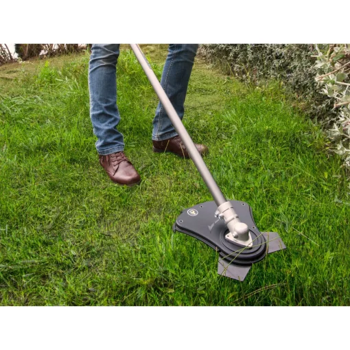 Тример садовий акумуляторний Ryobi ONE+ OBC1820B 18В 20см ніж/ліска 30см ергоремені Vertebrae 4.7кг без АКБ та ЗП