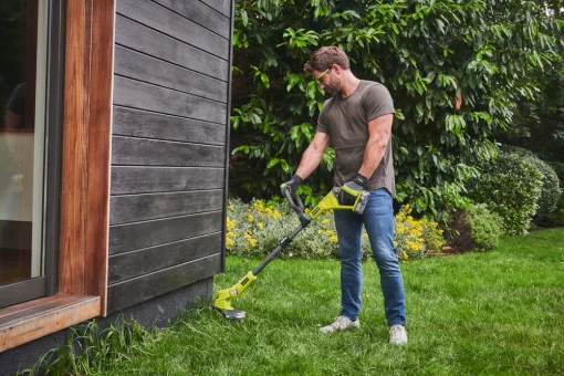 Тример садовий акумуляторний Ryobi ONE+ OLT1832 18В 25-30см телескопічна штанга регулювання кута нахилу 2.3кг без АКБ та ЗП